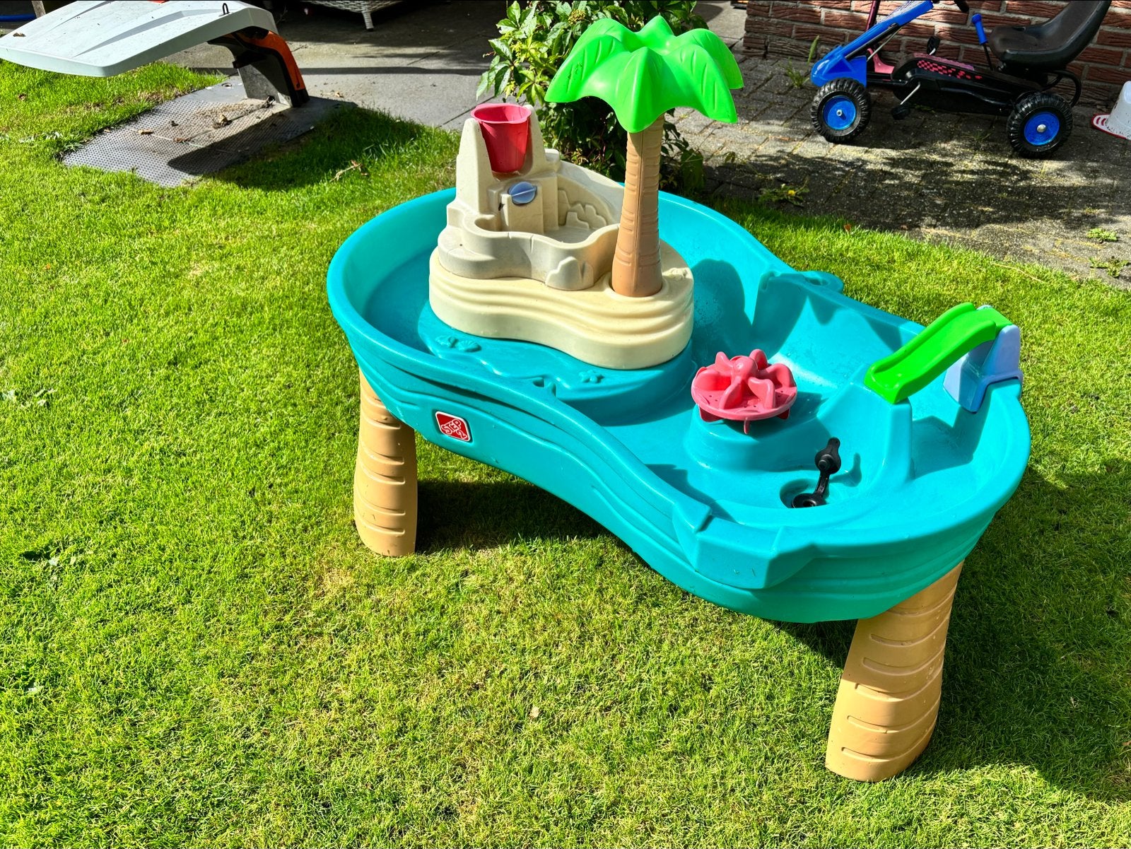 Step2 Waterbaan Zand- en Watertafel met Accessoires, Ophalen, Gebruikt