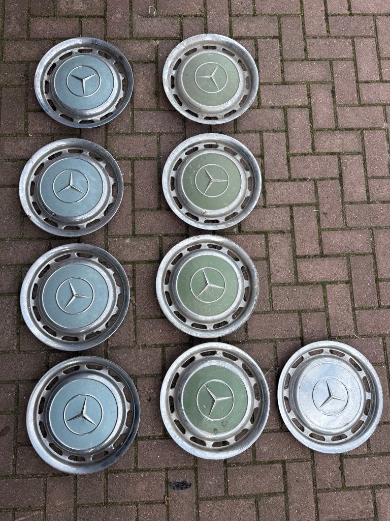 Originele Mercedes Ponton W180 (220S) Wieldoppen – 1958, Ophalen of Verzenden, Gebruikt, Mercedes-Benz