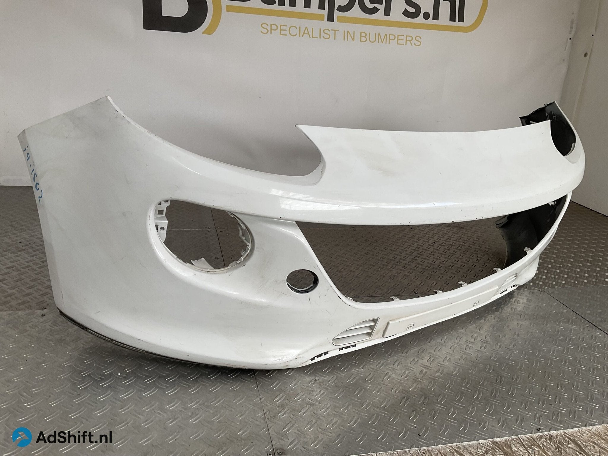 Bumper Opel Adam Turbo S 12-19 13355266 Voorbumper i9-15612z, Auto-onderdelen, Bumper