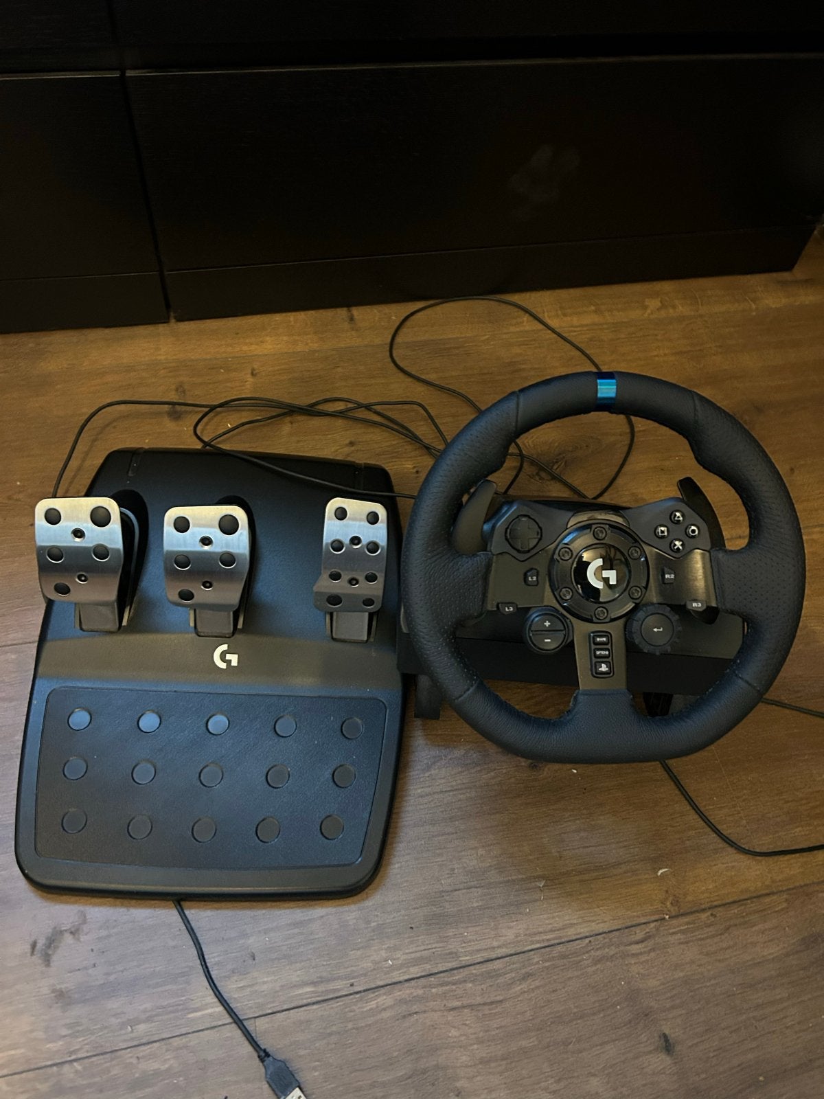 Logitech G923 Trueforce racestuur met pedalen met doos, Ophalen of Verzenden, Overige merken, Zo goed als nieuw
