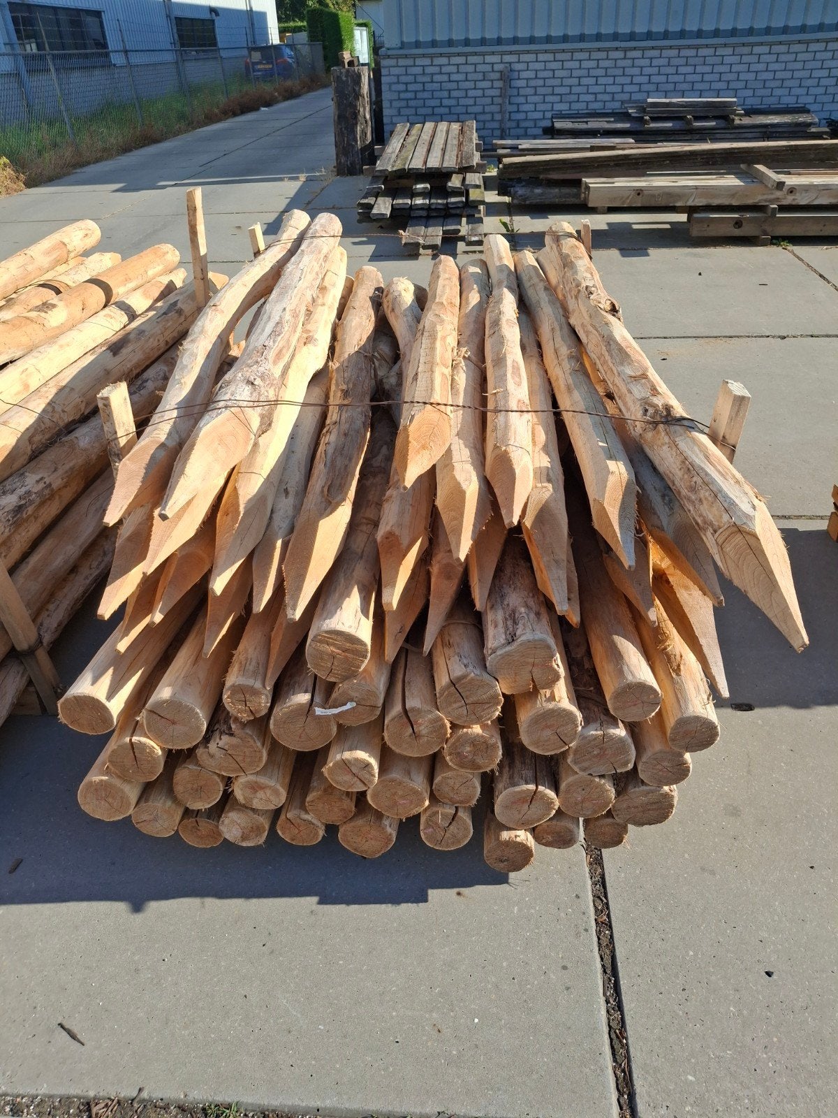 robinia palen franshekwerk beschoeiing Schotten, Ophalen