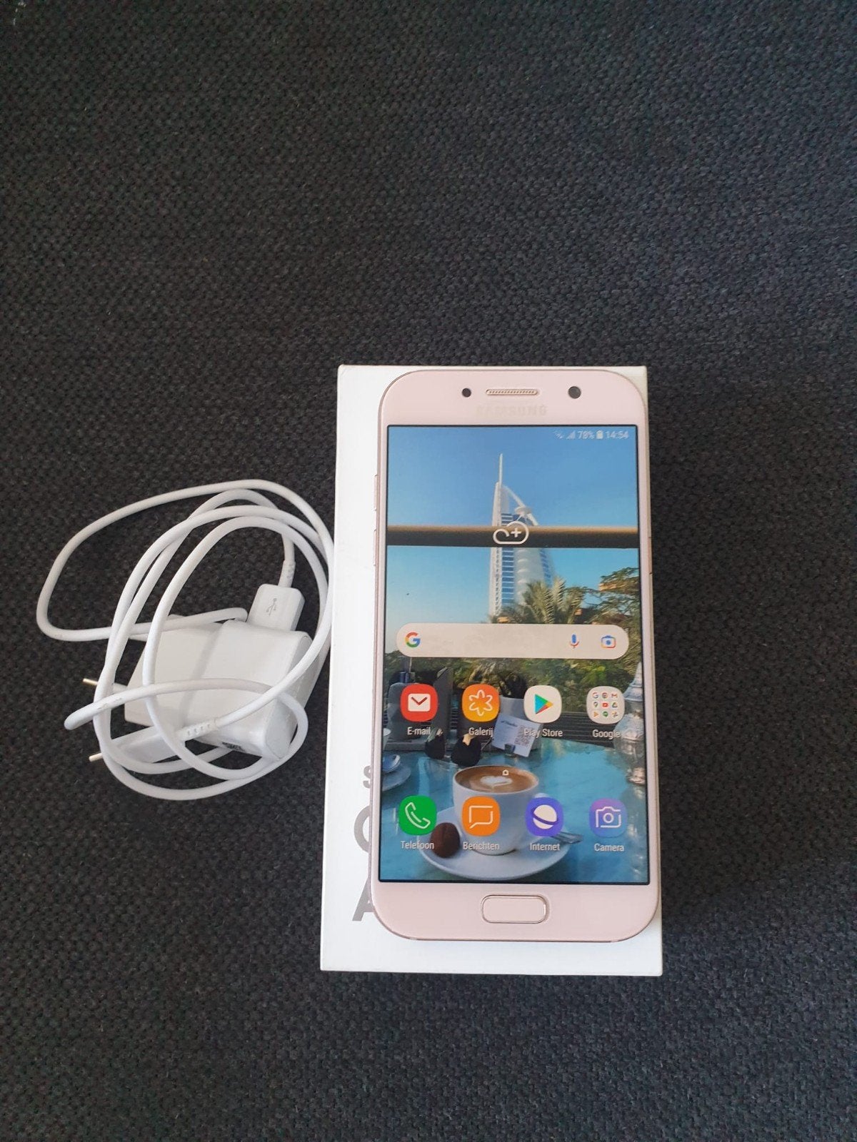 Goedwerkende Samsung a5 met lader en doos., Telecommunicatie, Mobiele telefoons | Samsung, Ophalen, Gebruikt, Android OS, Zonder abonnement