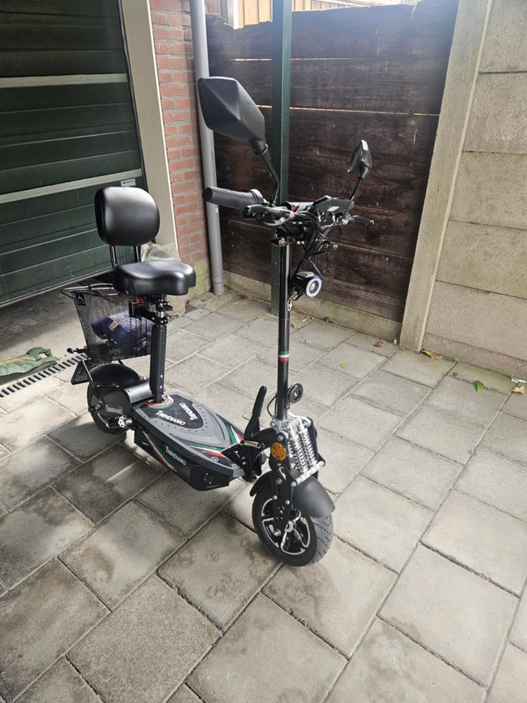 Trendiamo Invalide Step ( nagenoeg NIEUW ), Fietsen en Brommers, Steps, Ophalen, Gebruikt, Elektrische step (E-scooter), Trendiamo