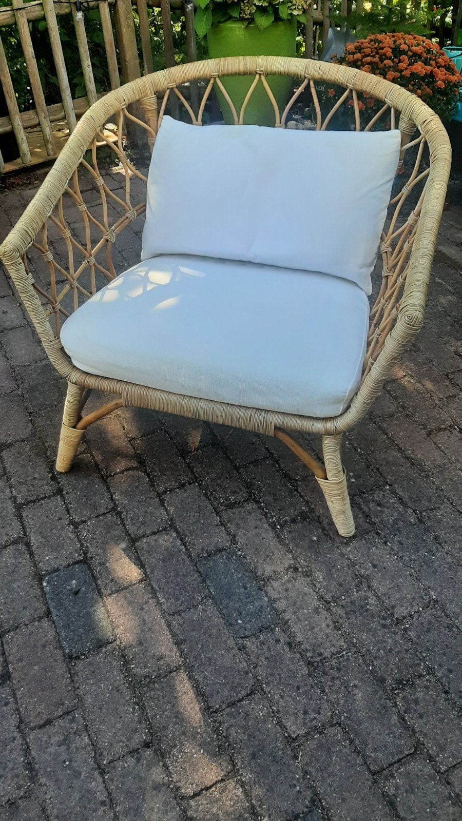 Ikea rotan/rieten stoel met kussens, Huis en Inrichting, Stoelen, Bruin, Ophalen of Verzenden, Zo goed als nieuw, Ikea