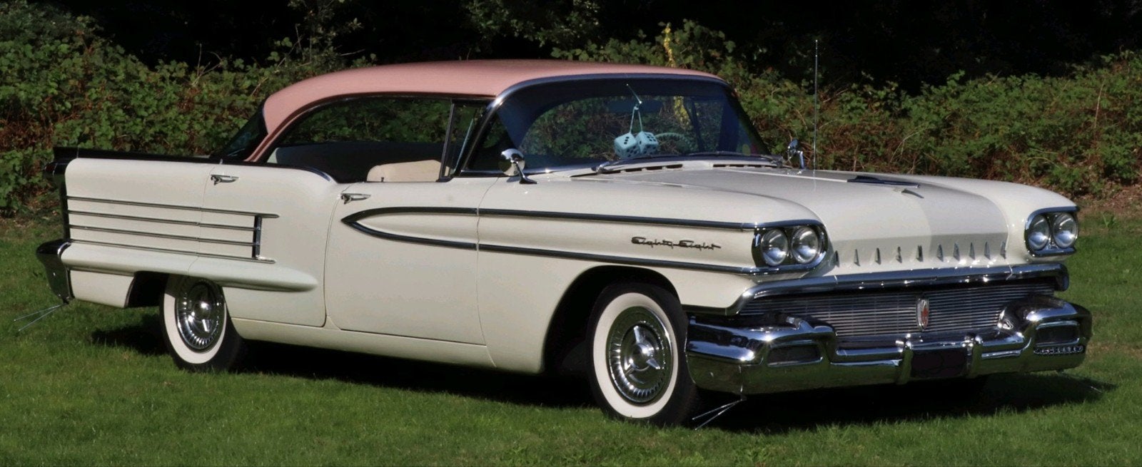 Oldsmobile uit 1958, Auto's, Automaat, Achterwielaandrijving, Zwart, Leder en Stof