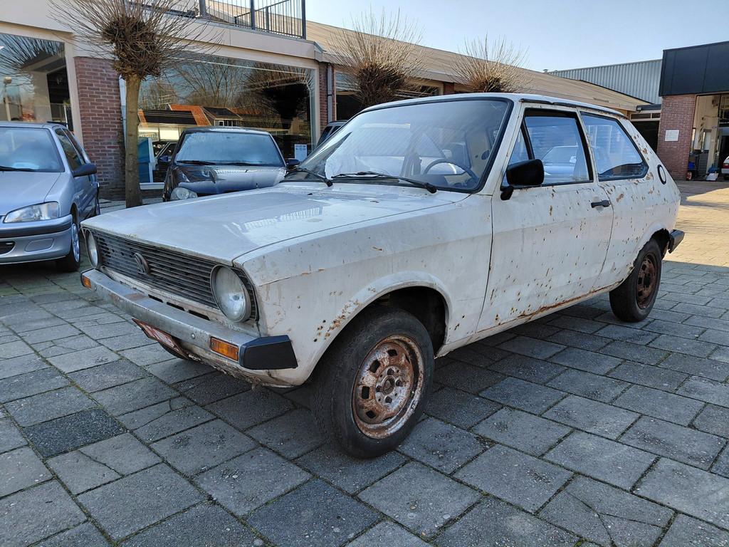 Volkswagen Polo 0.9 Standaard, Auto's, Voorwielaandrijving, Zwart, Wit, Origineel Nederlands