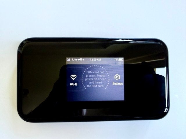 ZTE MU5001 dual band MiFi Router met 5G en Wifi 6, Computers en Software, Routers en Modems, Ophalen of Verzenden, Zo goed als nieuw