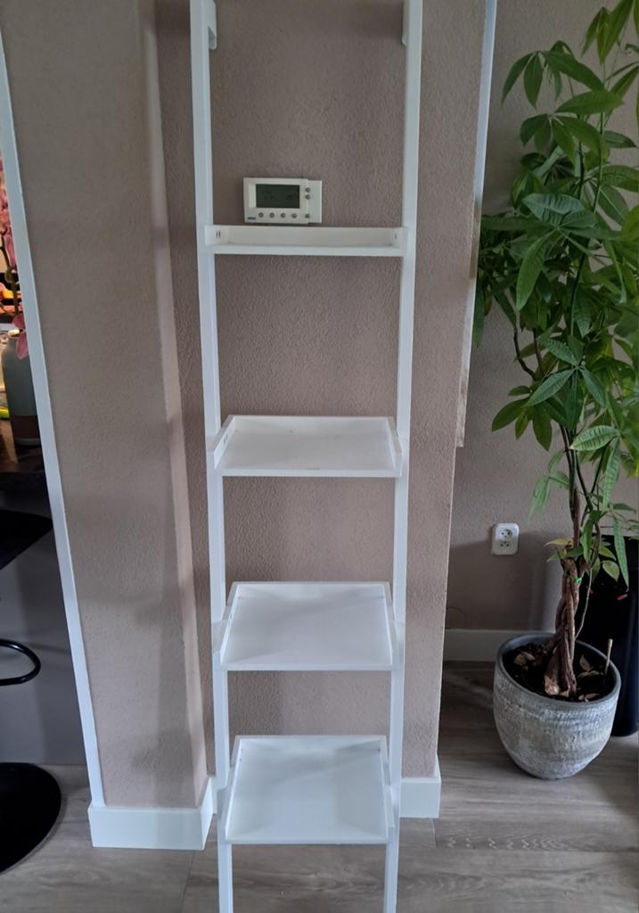 Wit wandrek met 4 planken, Huis en Inrichting, Ophalen