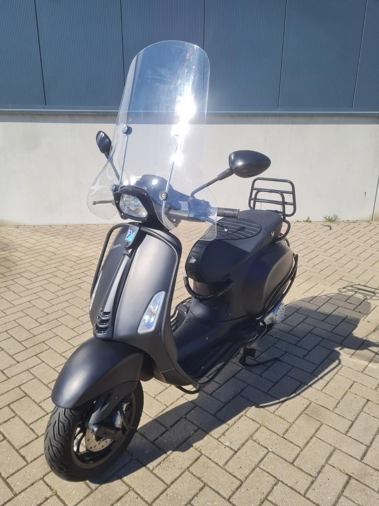 Vespa Sprint Notte 4takt Bromscooter, bj 2019, Ophalen, Overige modellen, Maximaal 45 km/u, Zo goed als nieuw
