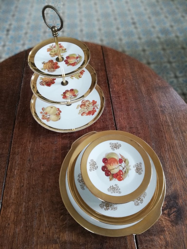 Chique High Tea set, 6 pers etagere, schalen, bordjes FRUIT, Ophalen of Verzenden, Zo goed als nieuw, Bord(en), Overige stijlen