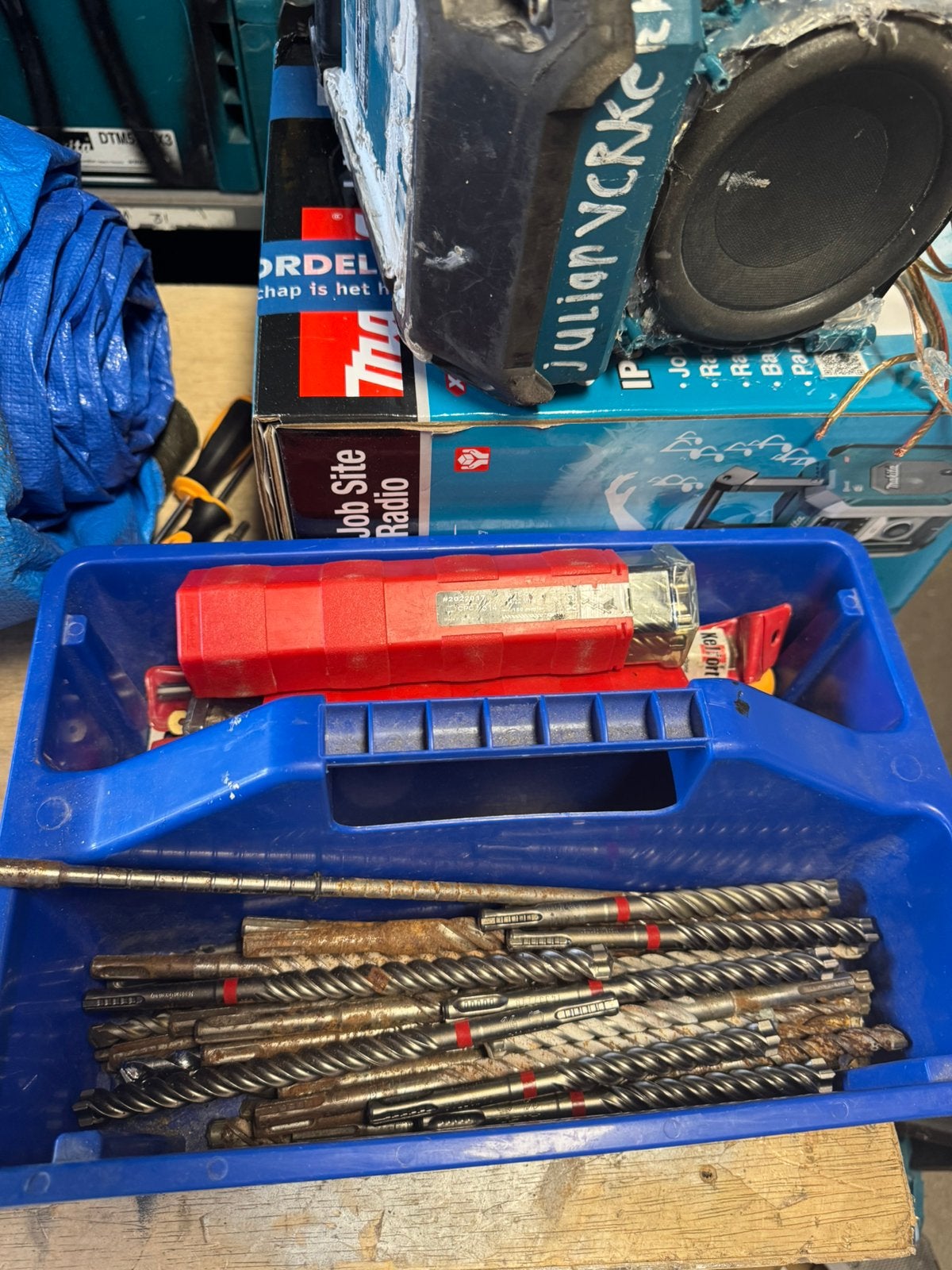70 STUKS SDS BOREN VAN ONDEMEER HILTI ENZV, Doe-het-zelf en Verbouw, Ophalen of Verzenden, Zo goed als nieuw
