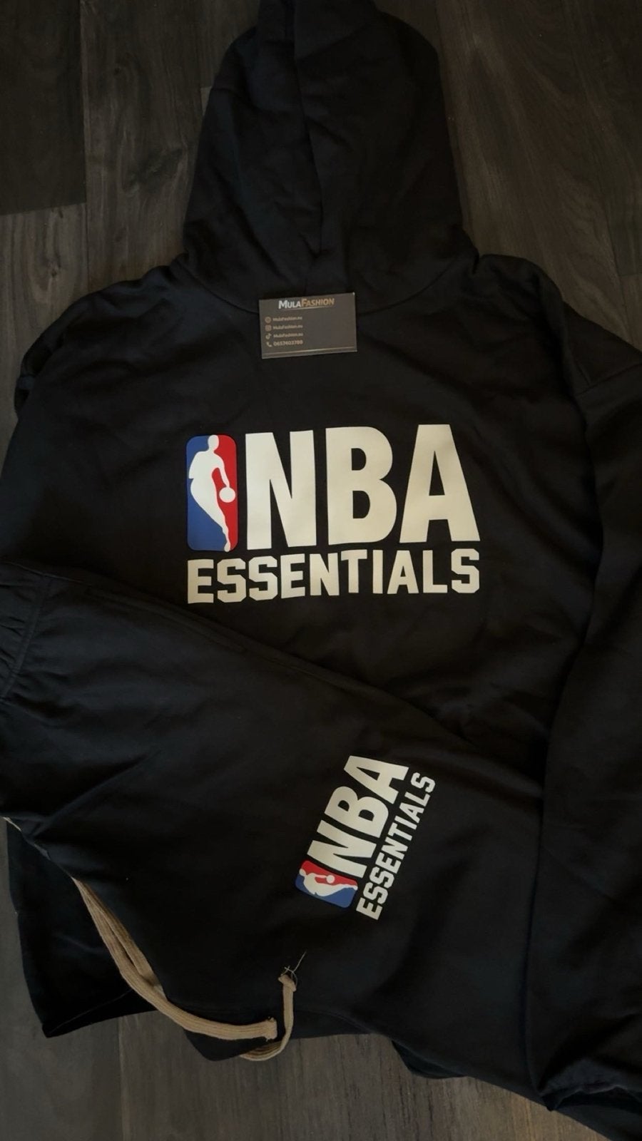 Essentials NBA Zwart Trainingspak (valt maat groter), Kleding | Heren, Zwart, Nieuw, Ophalen of Verzenden, Algemeen