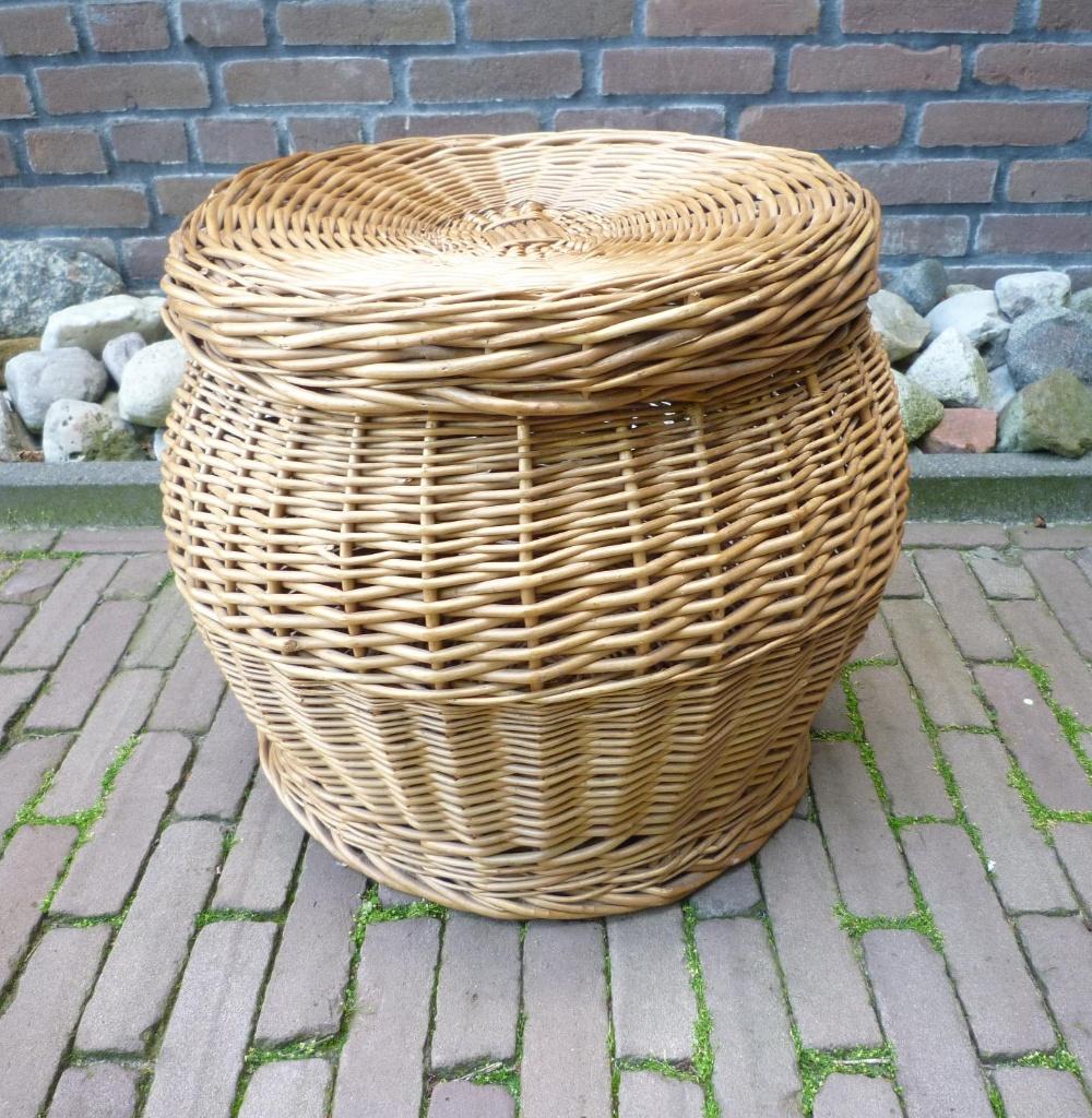 Grote Rotan / Rieten mand met deksel., Huis en Inrichting, Ophalen, Gebruikt, Mand, Rond