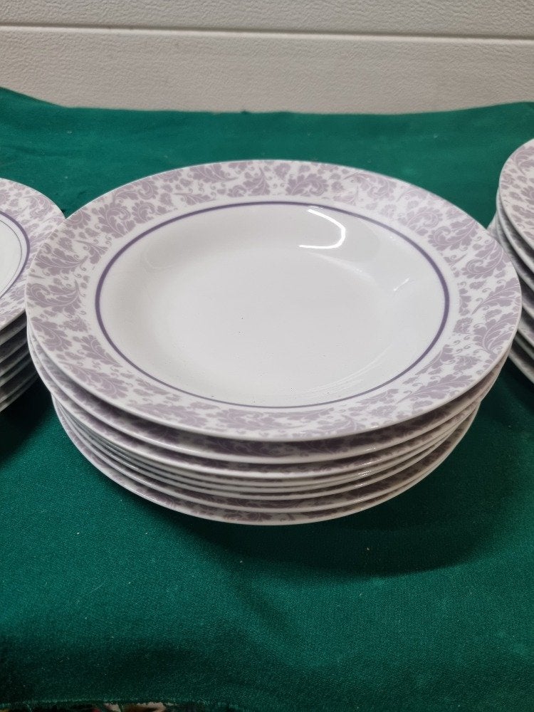 bordenset bellagio met lila rand 22 stuks, Ophalen of Verzenden, 'T Olde Gre-j, Info@toldegrej.nl, Endepoelstraat 20f Didam