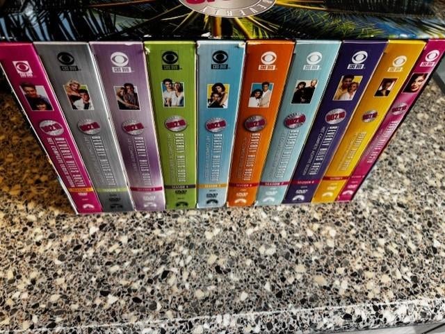 Beverly Hills 90210 The Complete Series, Alle leeftijden, Ophalen of Verzenden, Zo goed als nieuw, Boxset