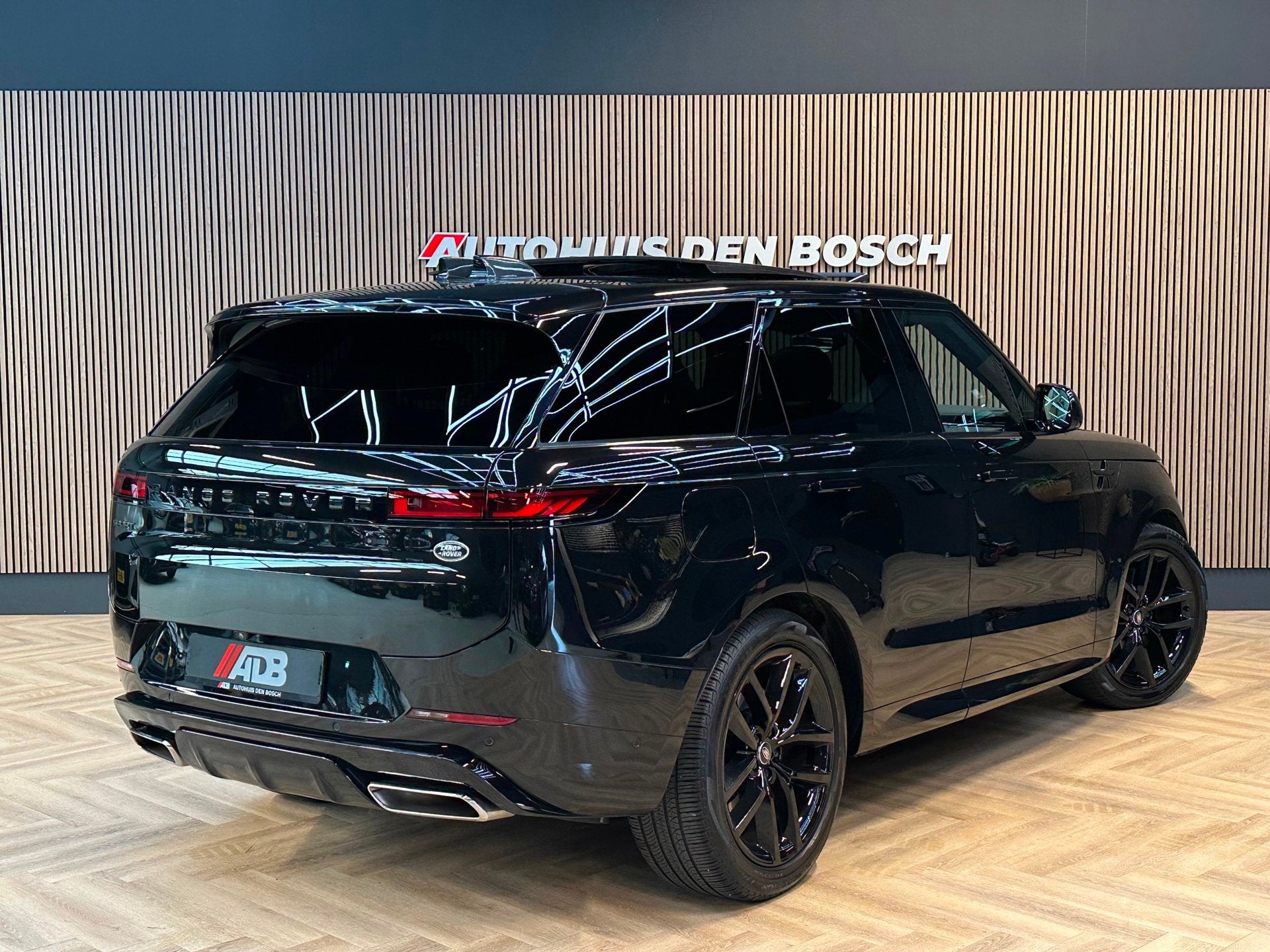 Land Rover Range Rover Sport 3.0 P440e Dynamic HSE 440PK, Automaat, Dealer onderhouden, Gebruikt, 3000 kg