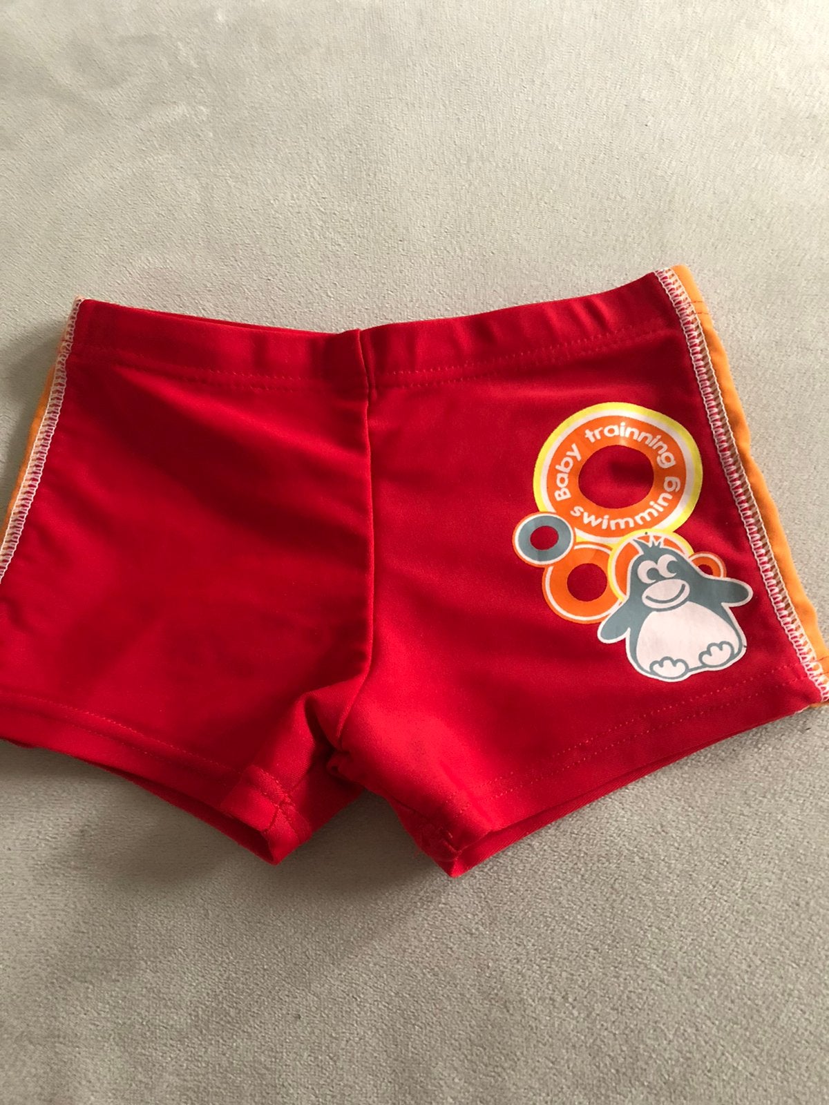 Rode zwembroek baby training swimming pinguïn maat 80, Gebruikt, Ophalen of Verzenden, Zwembroek, Maat 80
