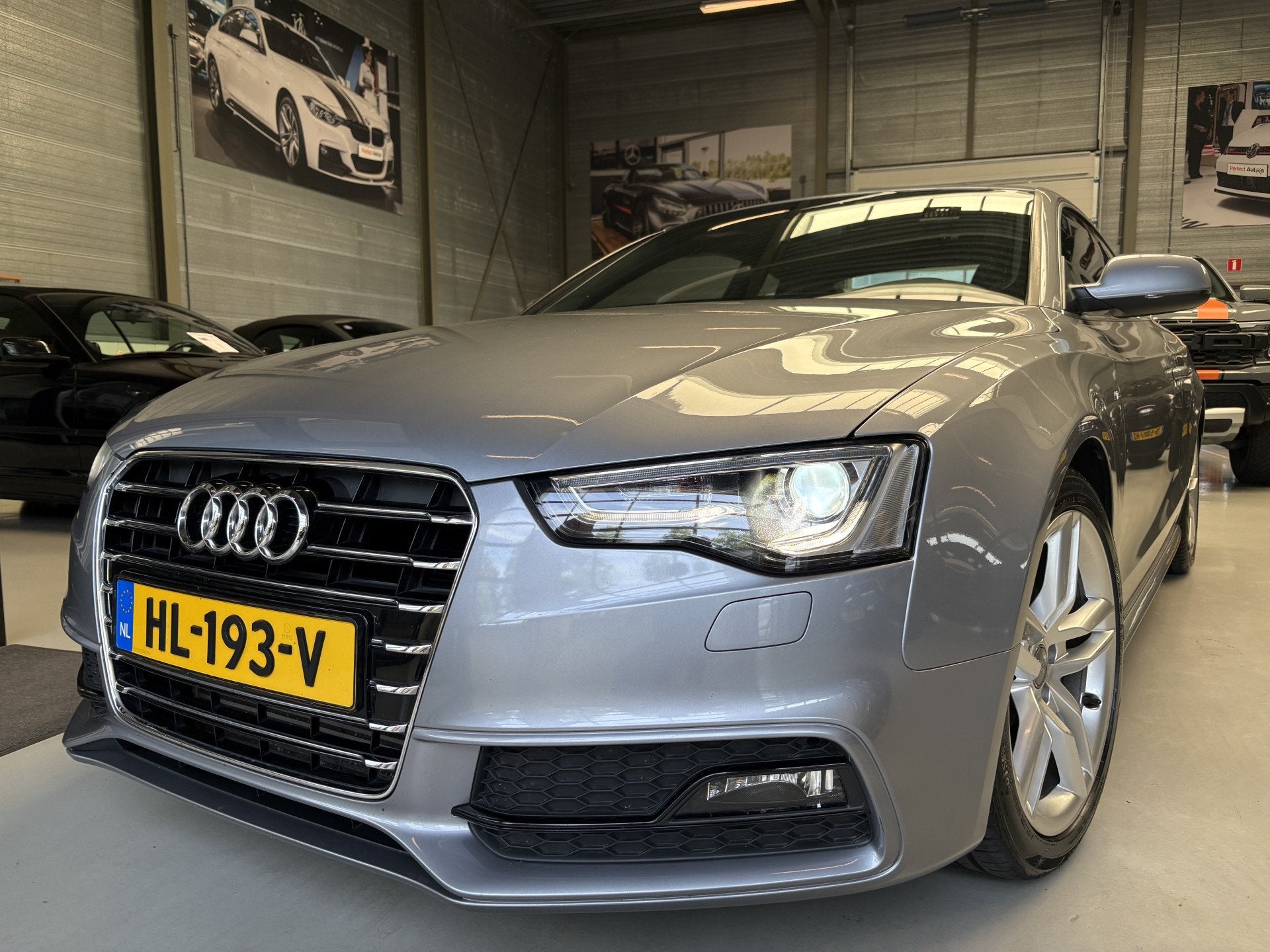 Audi A5 Coupé 1.8 TFSI Sport Edition Cruise, Navi NL auto, Auto's, Audi, Gebruikt, 4 cilinders, 4 stoelen, Leder en Stof