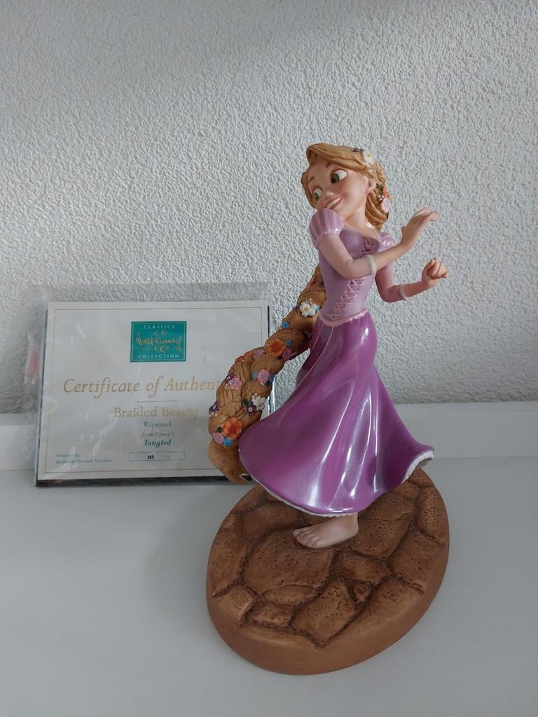 Wdcc Rapunzel braided beauty, Verzamelen, Disney, Zo goed als nieuw, Beeldje of Figuurtje, Ophalen
