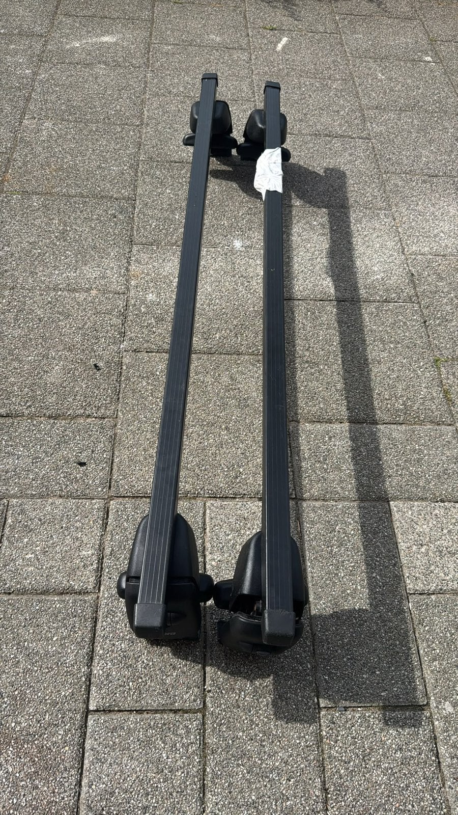 Atera Dakdragers Zwart - Set van 2 met Bouten, Auto diversen, Dakdragers, Ophalen, Zo goed als nieuw