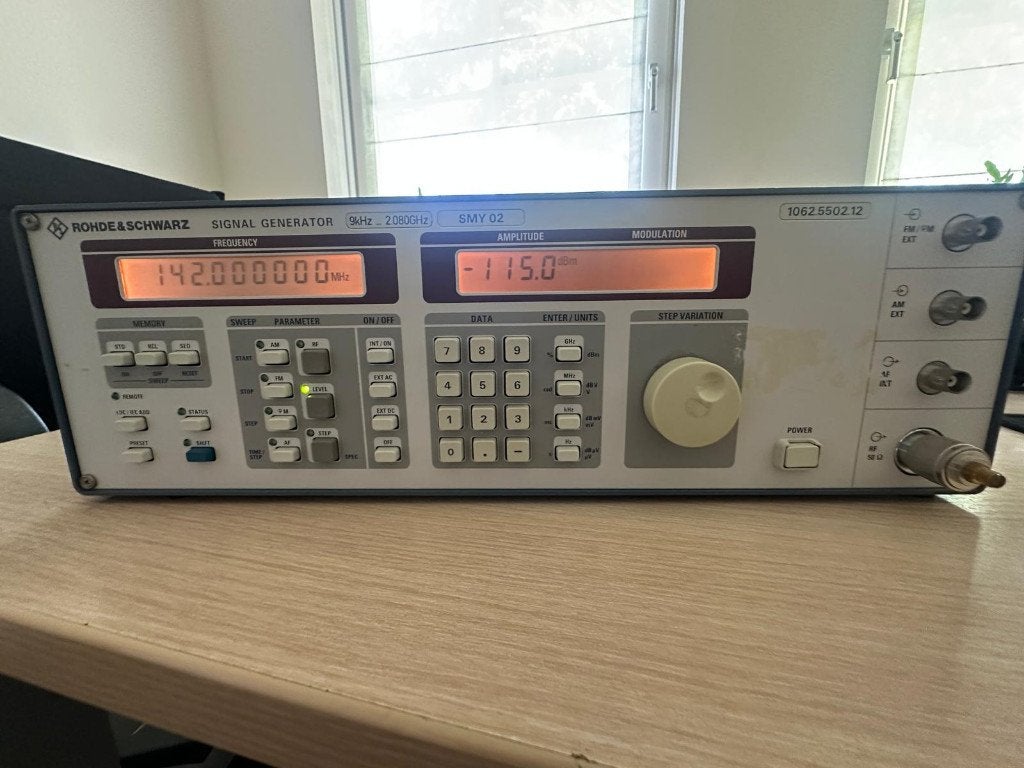 Rohde & Schwartz signaal generator SMY02, Ophalen, Gebruikt, Overige meters