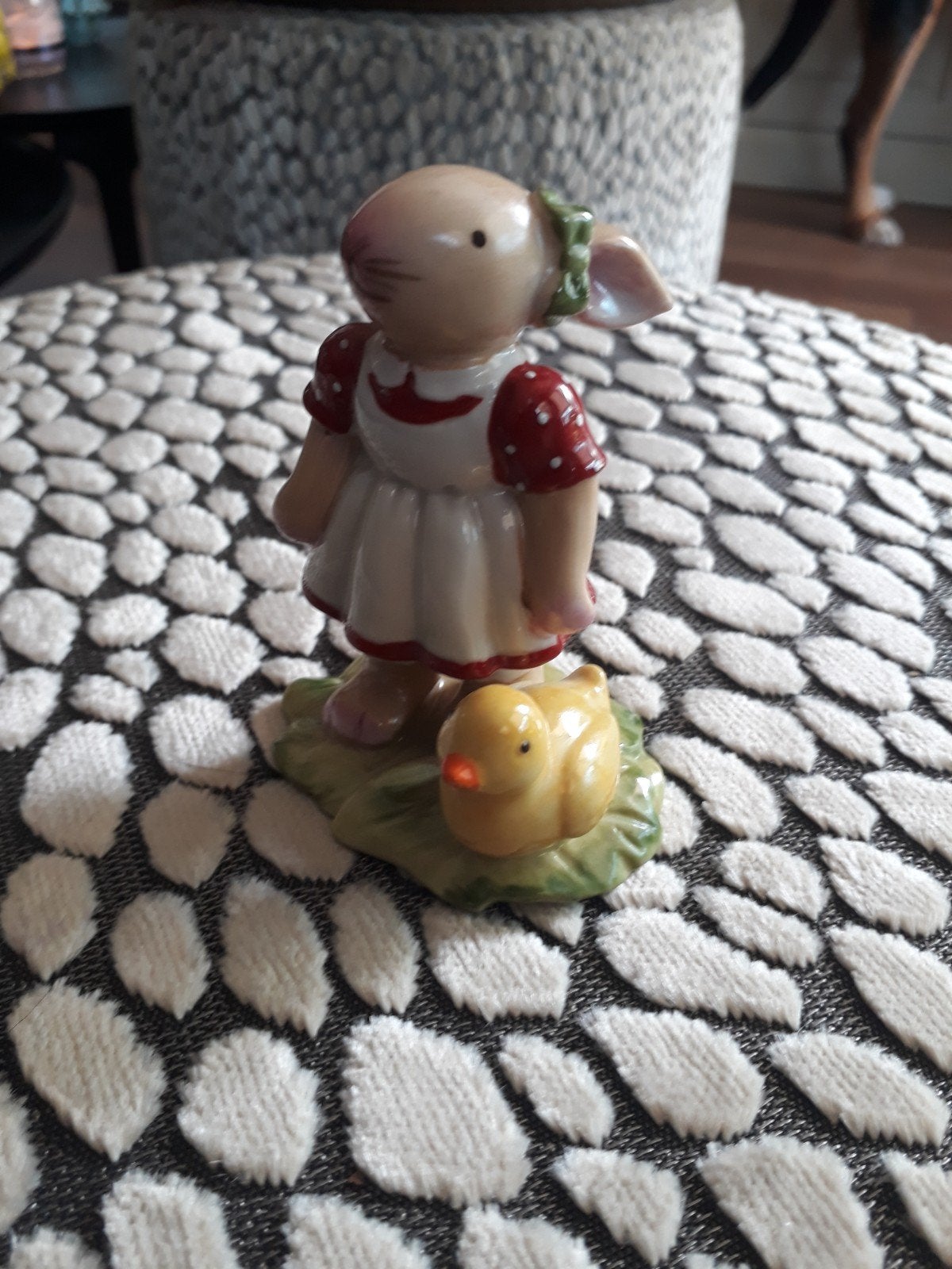 Villeroy & Boch Bunny Family Haas met Eendje, Verzamelen, Ophalen of Verzenden, Zo goed als nieuw, Dier