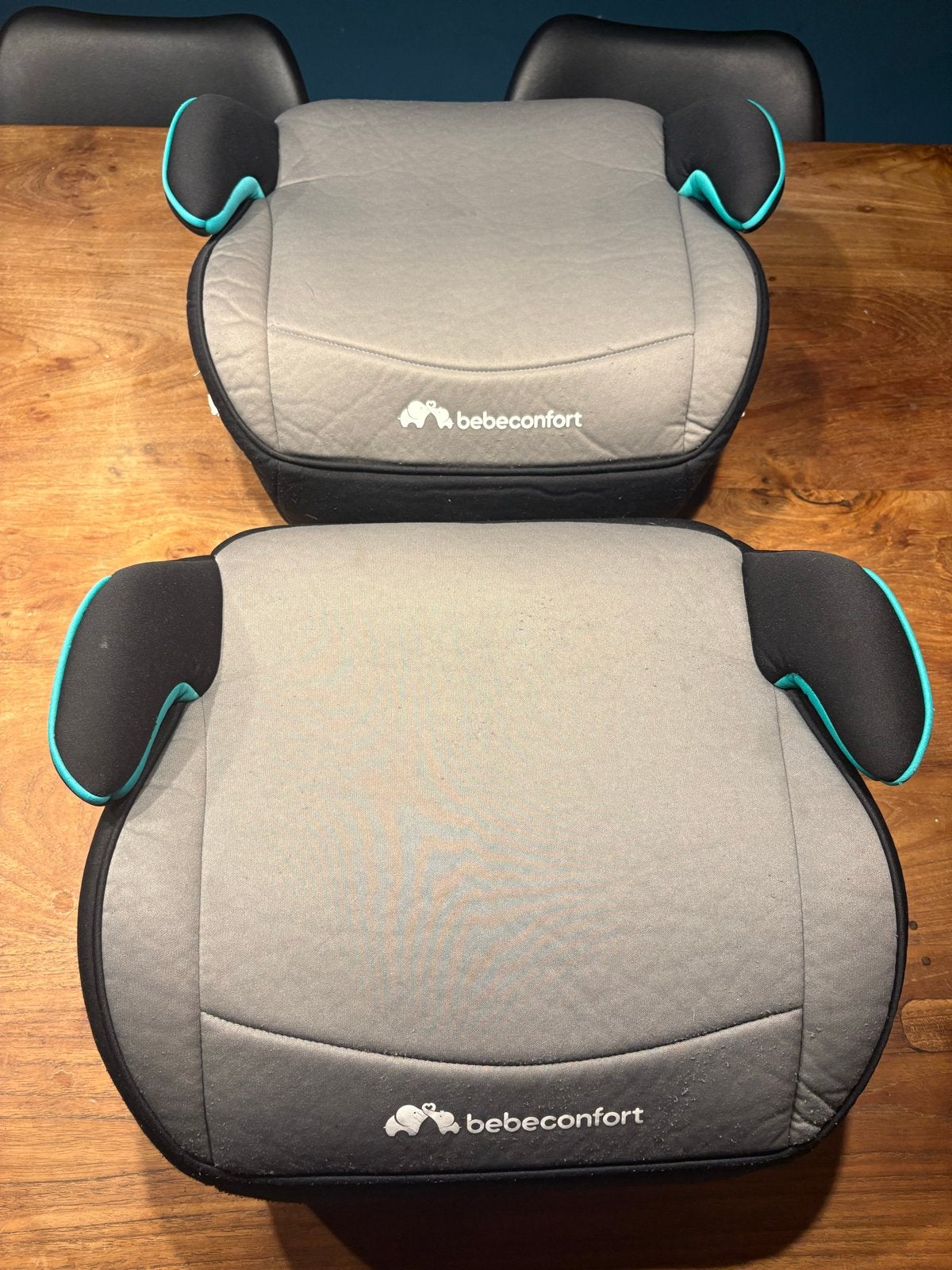 Bébé Confort Manda i-Fix autostoelverhoger (2 stuks), Autogordel of Isofix, 22 t/m 36 kg, Zo goed als nieuw, Ophalen
