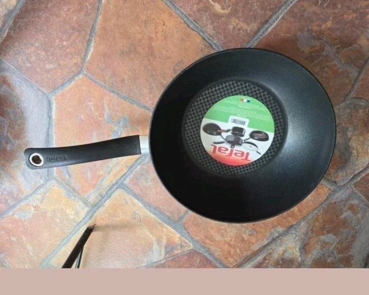 Tefal Wokpan 28cm - Nieuw, Tefal, Antiaanbaklaag, Ophalen of Verzenden, Wok