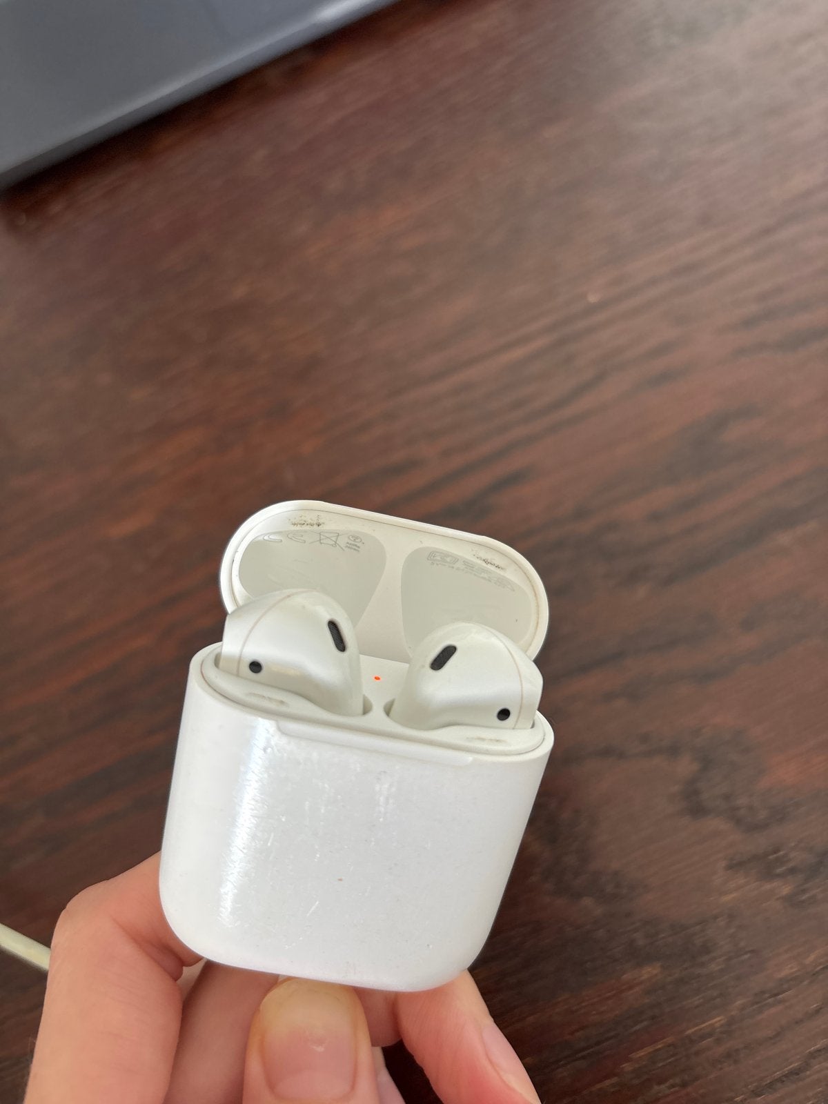Apple AirPods (2e generatie) met oplaadcase, Ophalen, Gebruikt, Overige typen, Apple