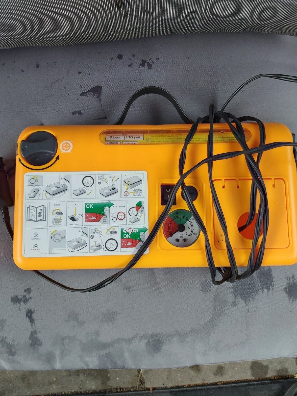Elektrische bandenpomp auto/fiets 12V, Ophalen of Verzenden, Gebruikt