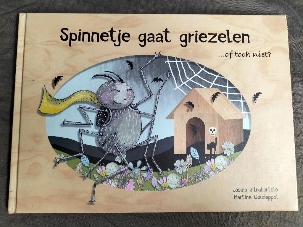 Spinnetje gaat griezelen... of toch niet?, Boeken, Kinderboeken | Kleuters, Zo goed als nieuw, Fictie algemeen, Jongen of Meisje