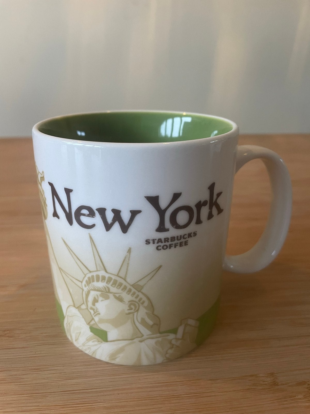 Starbucks Collector's Mok - New York (Vrijheidsbeeld), Verzamelen, Overige Verzamelen, Ophalen of Verzenden, Zo goed als nieuw
