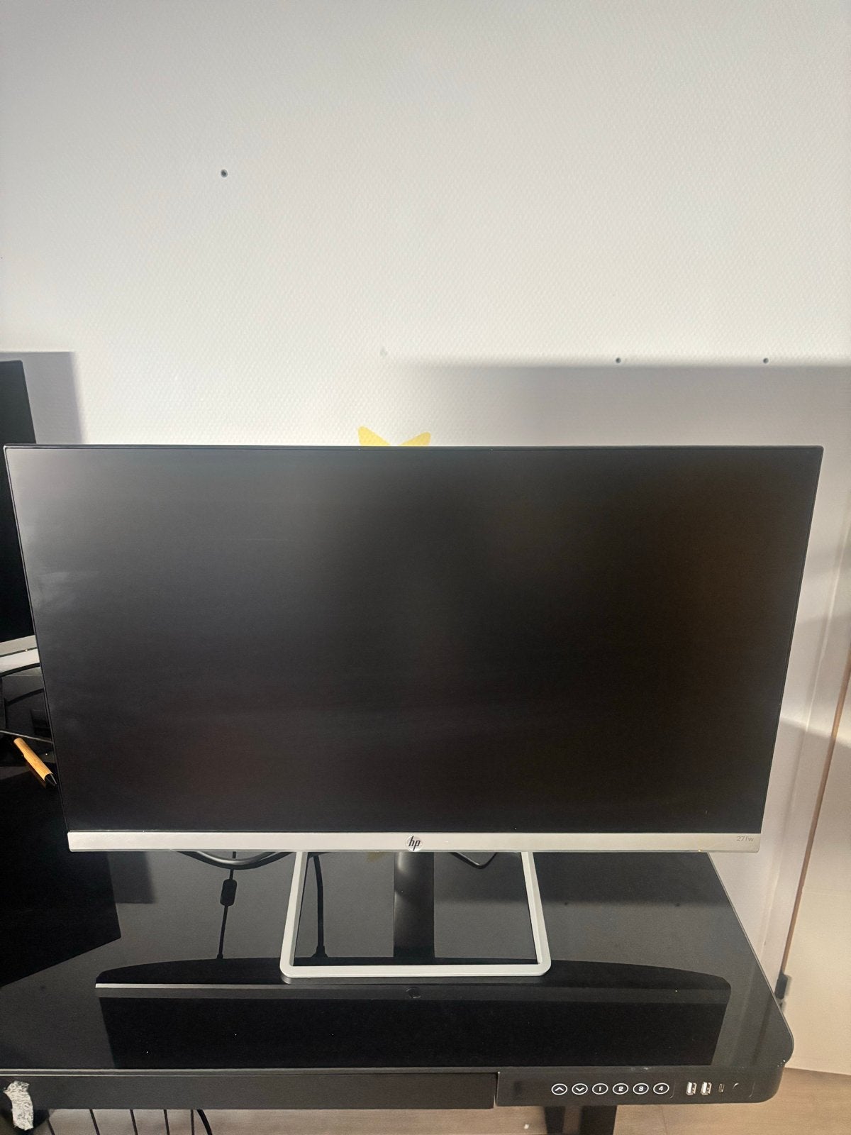 HP 27fw Monitor - Full HD IPS Scherm, Computers en Software, Monitoren, Ophalen, HDMI, IPS, Kantelbaar