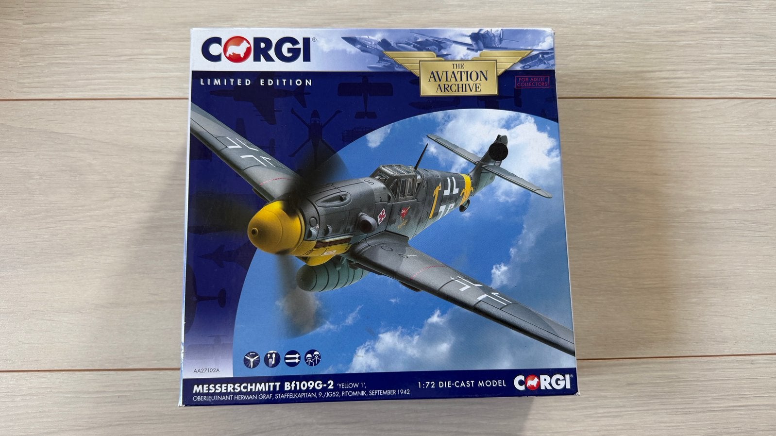 Corgi AA27102A Messerschmitt Bf109G2 Yellow 1, Ophalen of Verzenden, Zo goed als nieuw, Schaalmodel