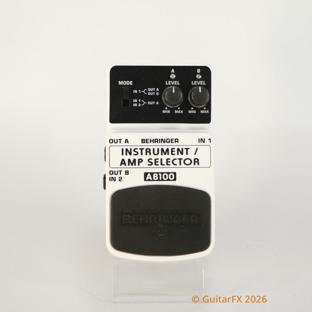 Behringer AB100 Instrument / Amp Selector, Muziek en Instrumenten, Effecten, Gebruikt, -, -, Ophalen of Verzenden