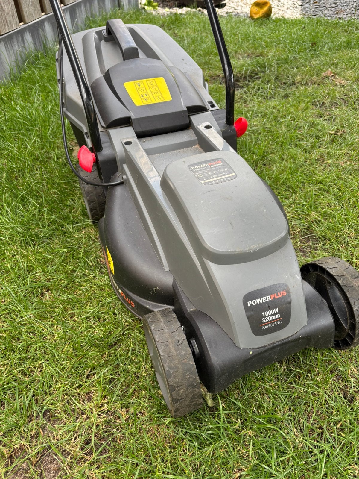 Powerplus electrische grasmaaier model POWEG63703, Tuin en Terras, Grasmaaiers, Ophalen, Gebruikt, Elektrische grasmaaier, Opvangbak