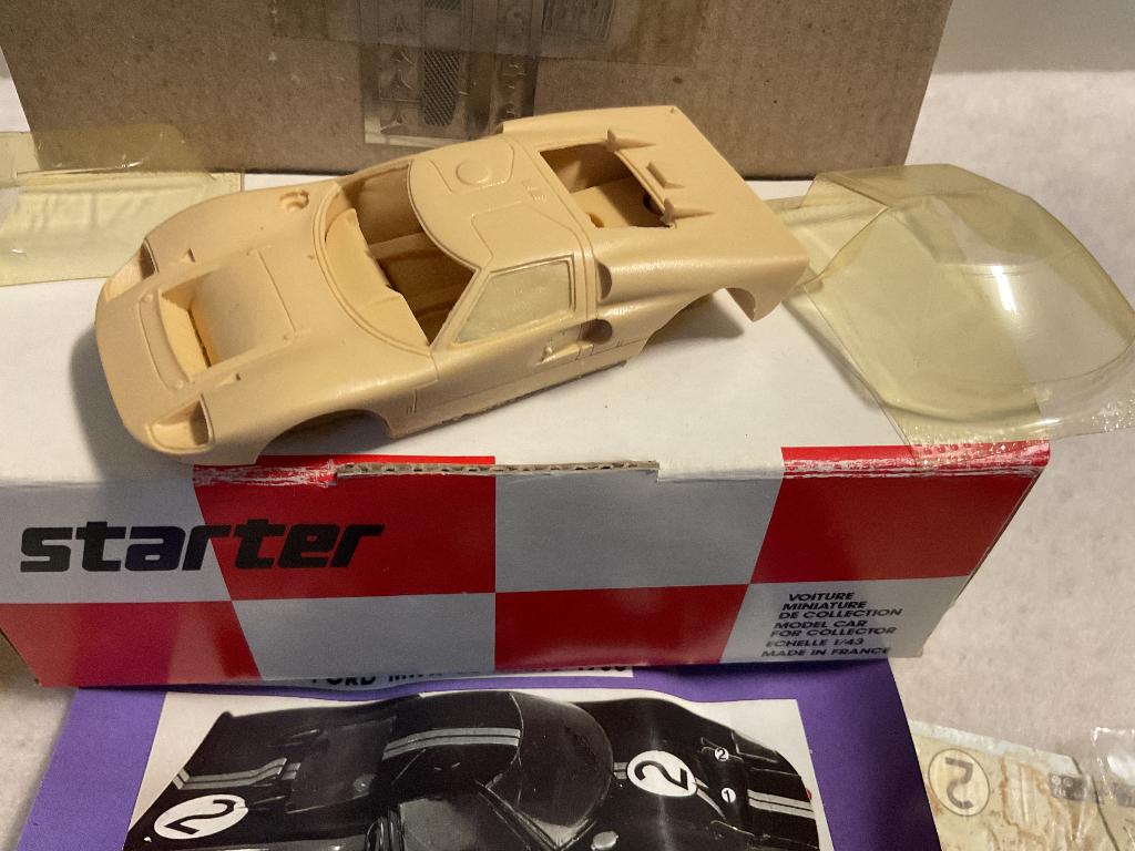 Model bouw KIT 1/43  FORD GT 40 MK 2  Le mans  merk STARTER., Ophalen of Verzenden, Nieuw, Auto, Overige merken