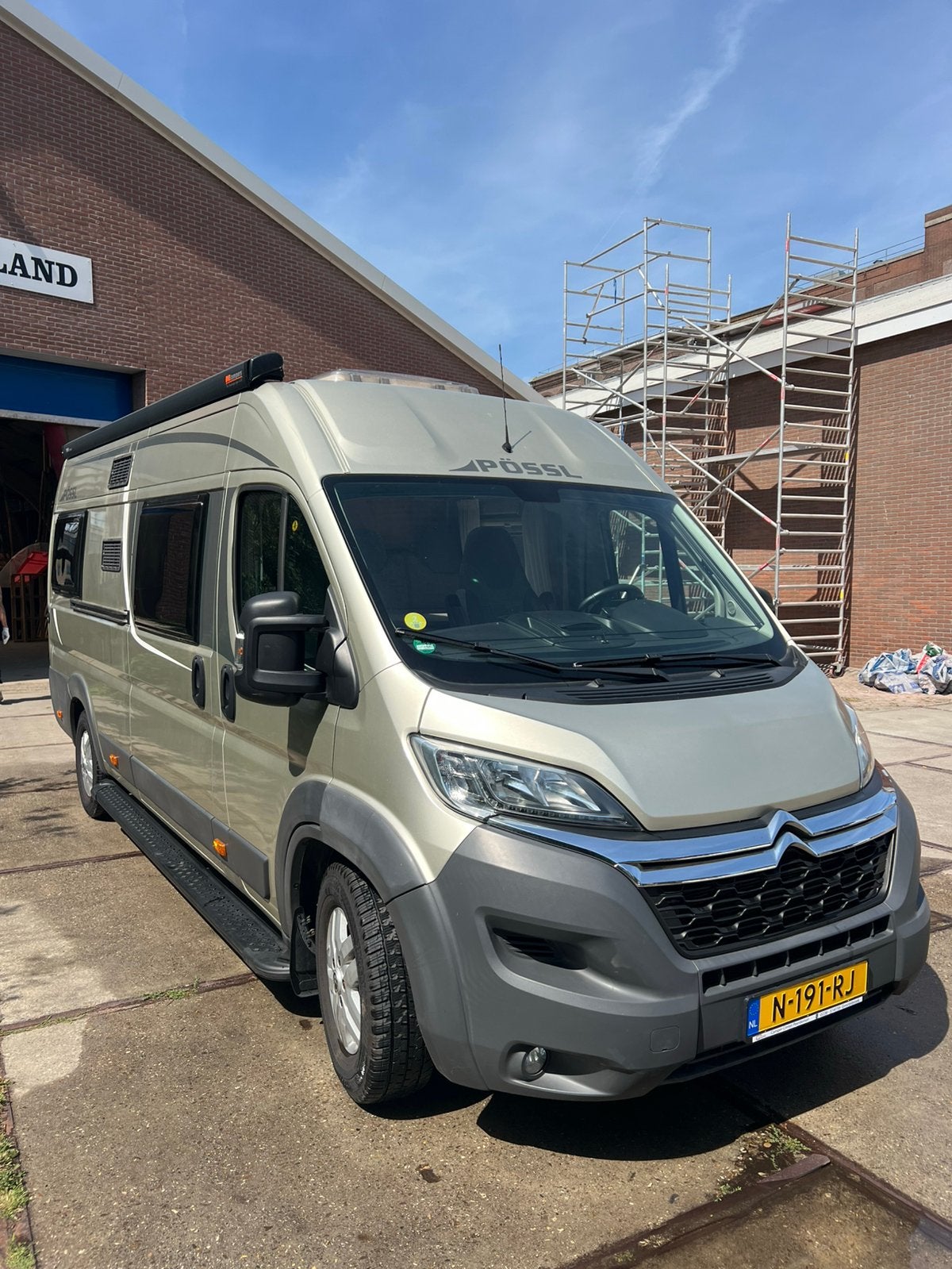 Pössl Roadcruiser Buscamper, Caravans en Kamperen, Ringverwarming, Luifel, Pössl, 6 tot 7 meter