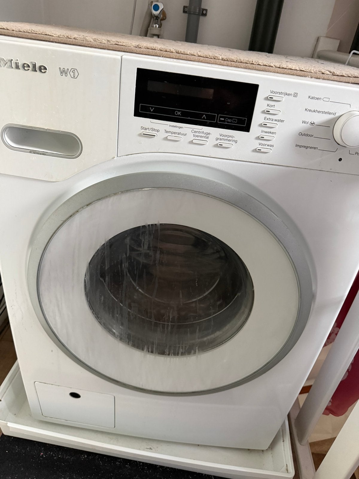 Miele wasmachine, Ophalen of Verzenden, Zo goed als nieuw, 1200 tot 1600 toeren, 85 tot 90 cm