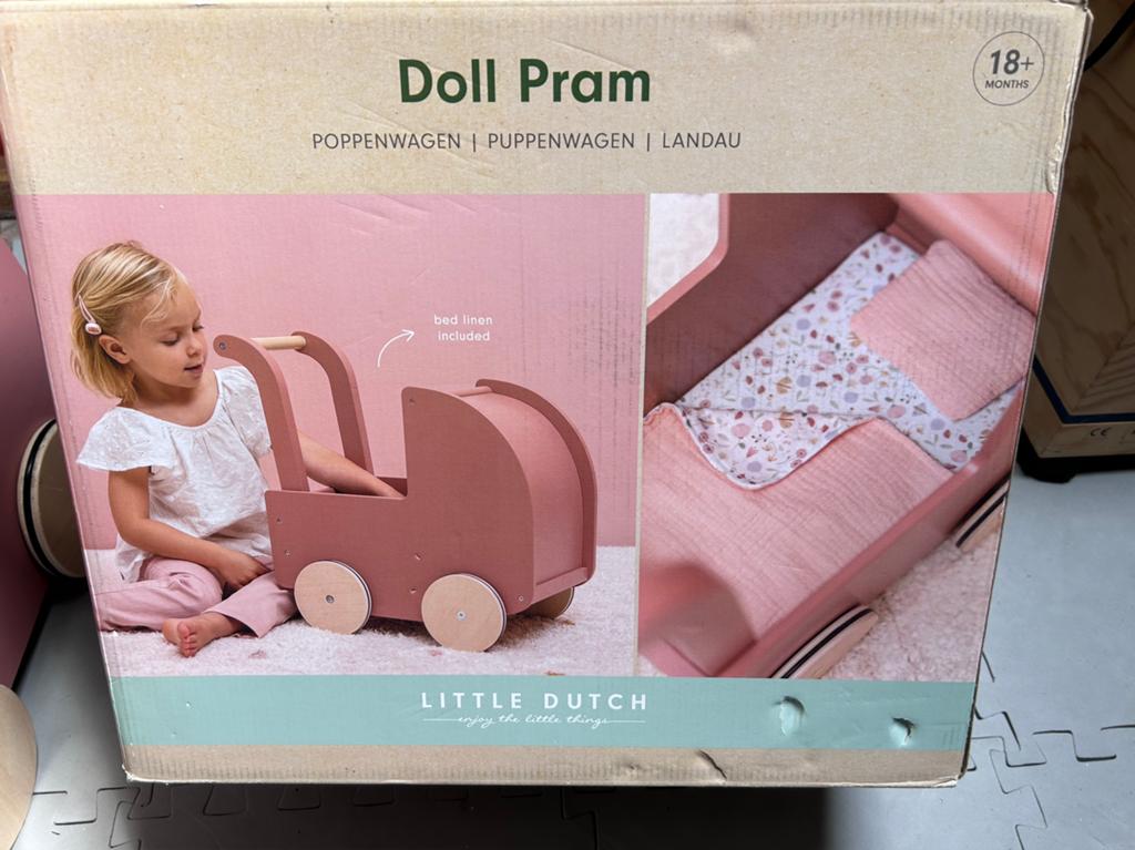 Little dutch poppenwagen, Kinderen en Baby's, Speelgoed | Poppen, Ophalen of Verzenden, Gebruikt, Babypop