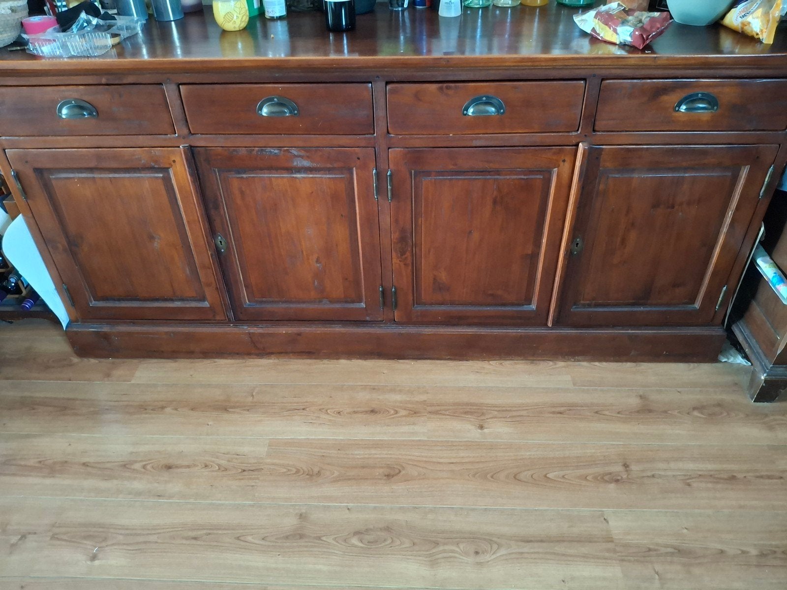Foto 4 van dressoir met veel opbergruimte