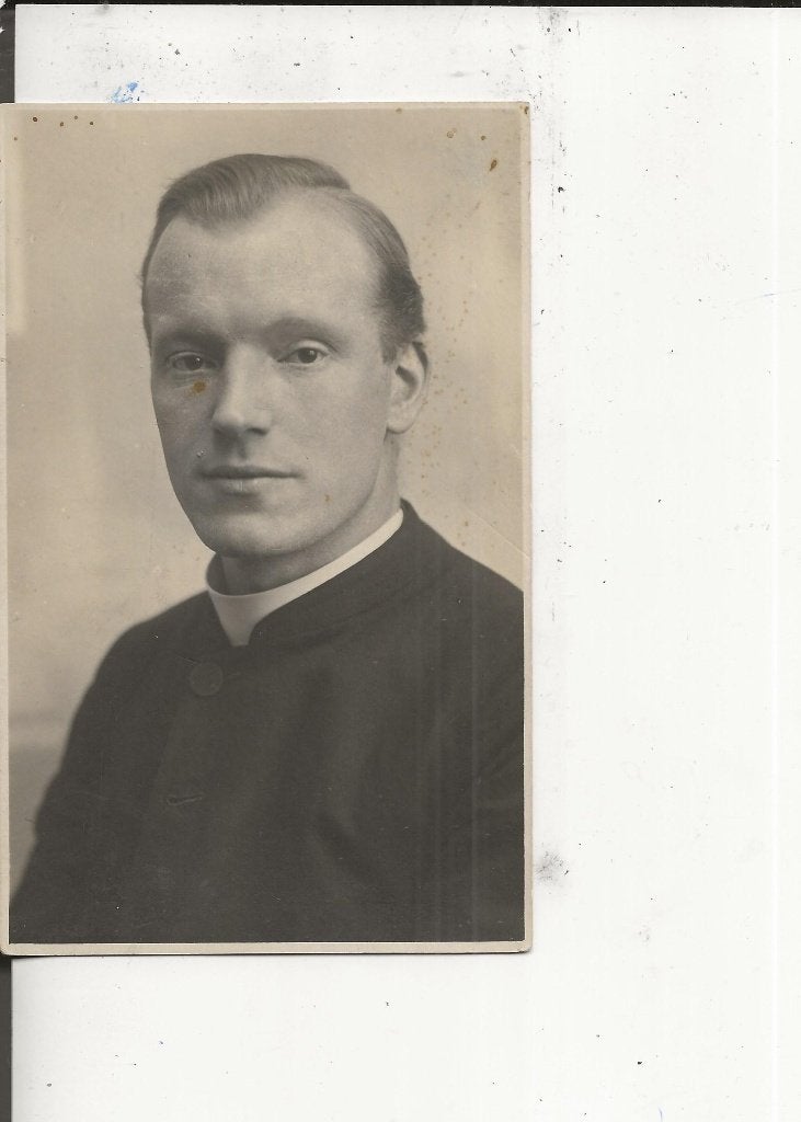 Poeldijk Priester AJ Postma ter nagedachtenis Fotokaart 1922, Ophalen of Verzenden, 1920 tot 1940, Ongelopen, Zuid-Holland