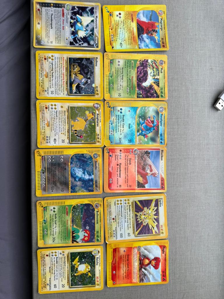 Pokemon kaarten first edition, Hobby en Vrije tijd, Verzamelkaartspellen | Pokémon, Ophalen of Verzenden