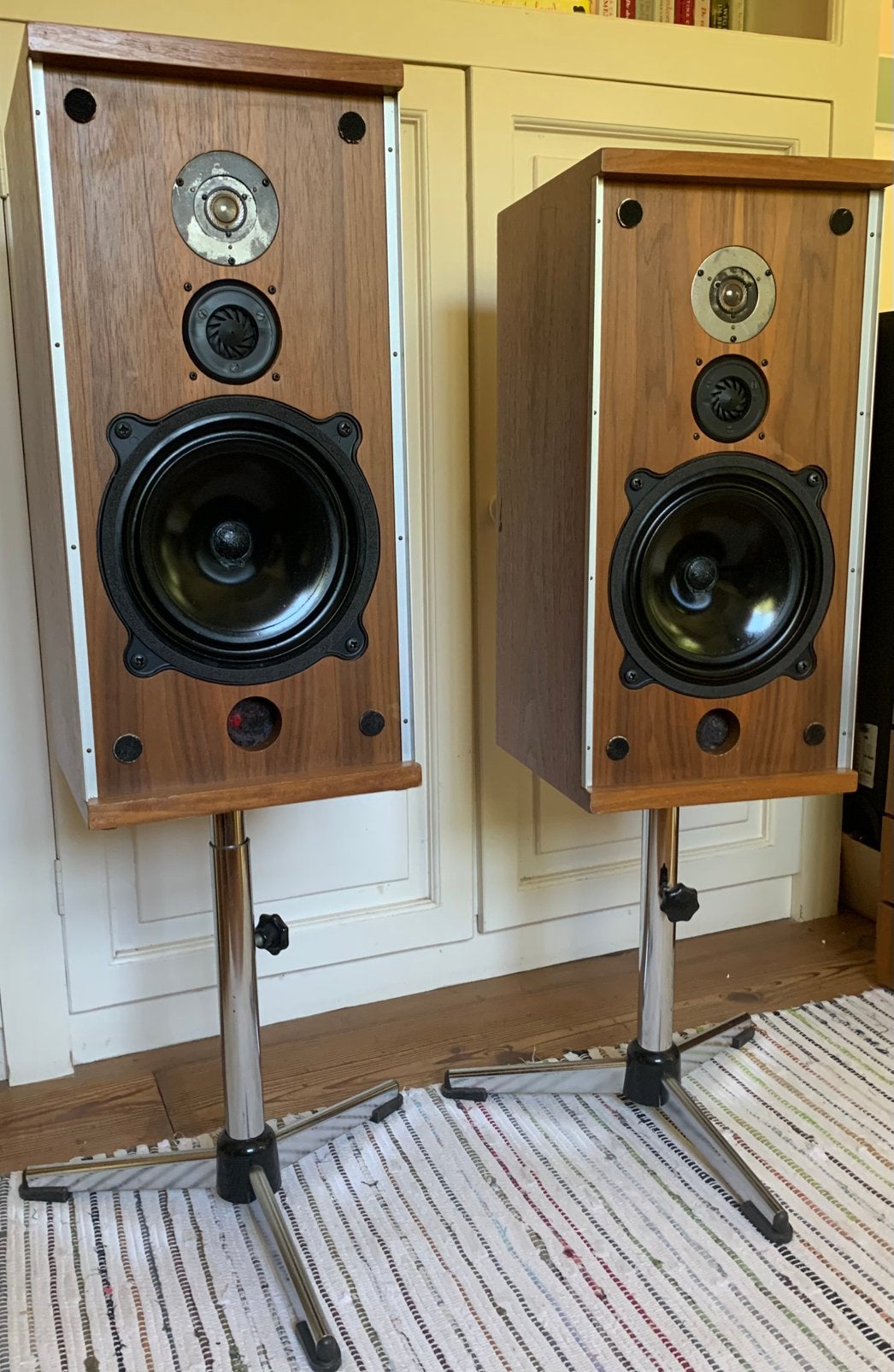 IZGST B&W DM4 vintage luidsprekers + verchroomde stands DM-4, Ophalen, Stereo speakers, Gebruikt, Dale Road, Worthing, West Sussex, BN11 2BH, Verenigd Koninkrijk