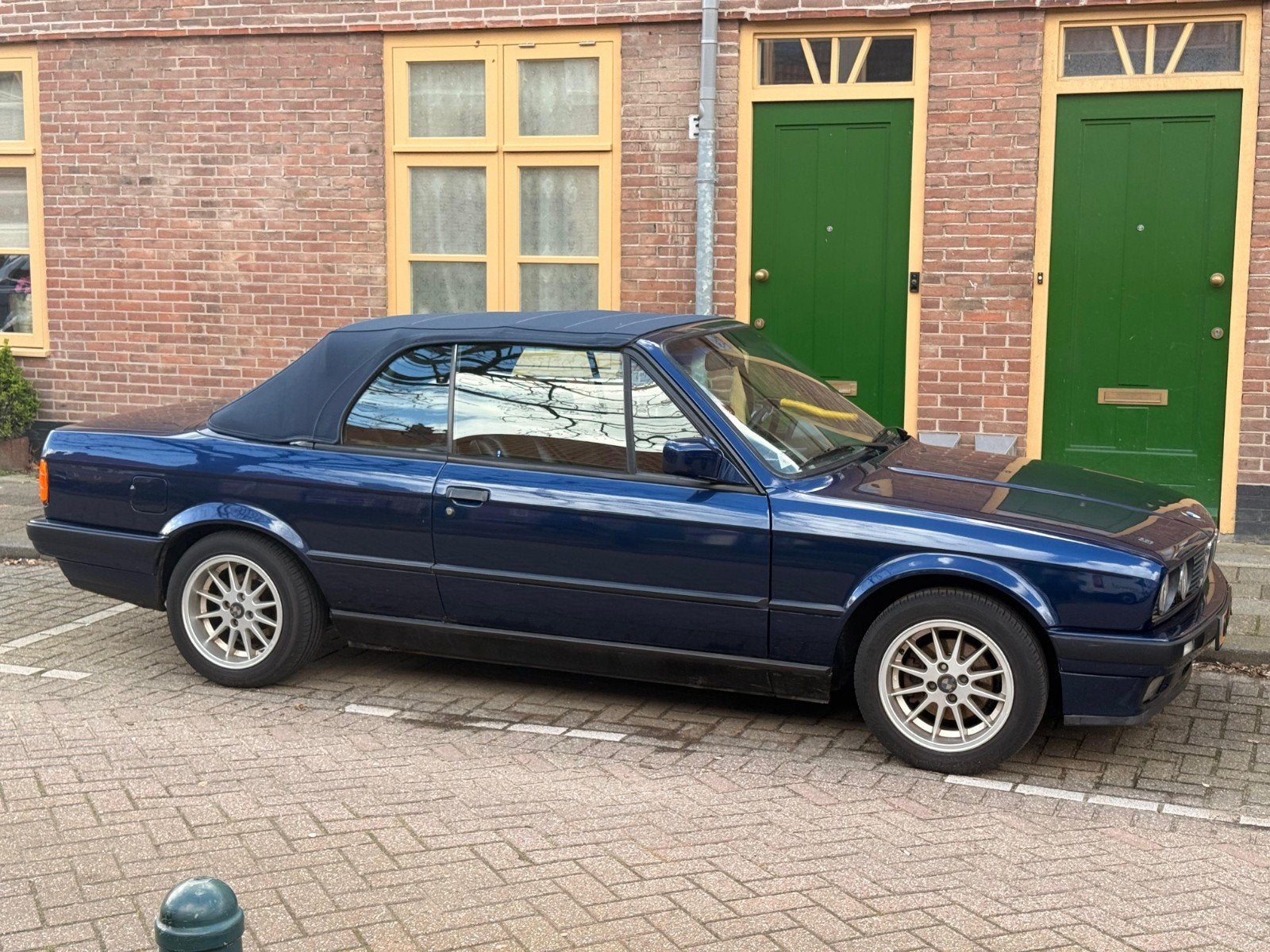 BMW 3-Serie 1.8 I 318is Cabriolet U9 1993 Blauw, Auto's, Achterwielaandrijving, Zwart, 4 cilinders, Cabriolet
