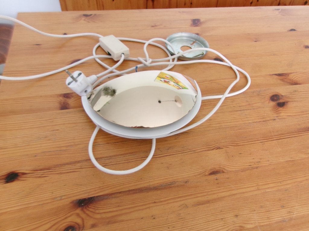 Estiluz wandlampje - wit / goudkleurig, Ophalen of Verzenden, Gebruikt, Metaal