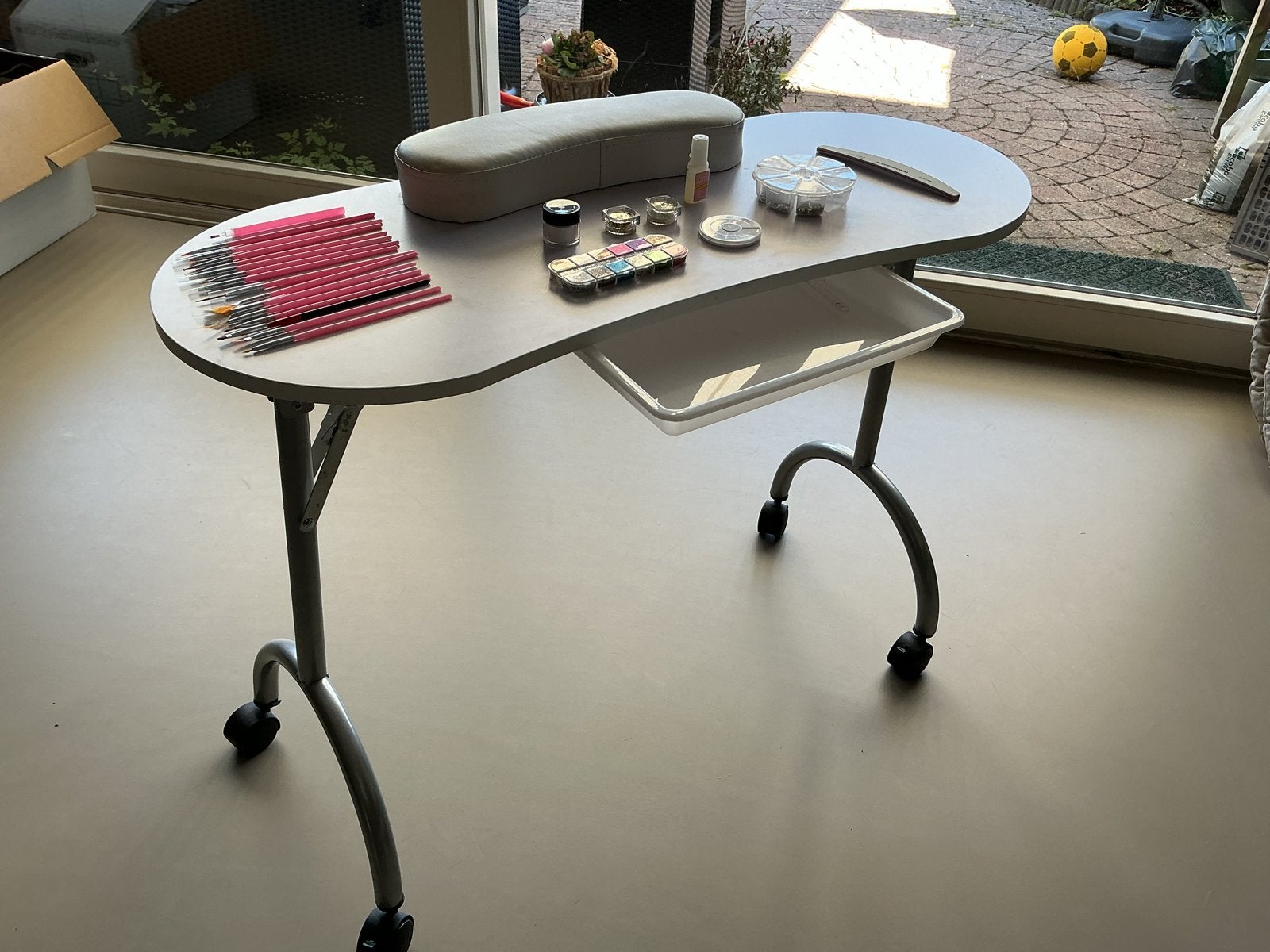 Nagelstyliste Starterspakket: Gel Lak, Tafel & Toebehoren, Ophalen, Zo goed als nieuw, Verzorging