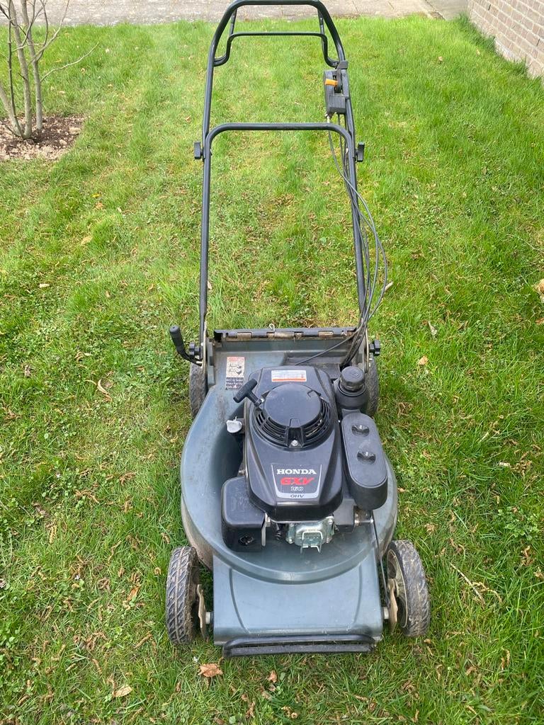 Honda motorgrasmaaier GXV 160 ohv, Ophalen, Cirkelmaaier, Gebruikt, Versnellingen