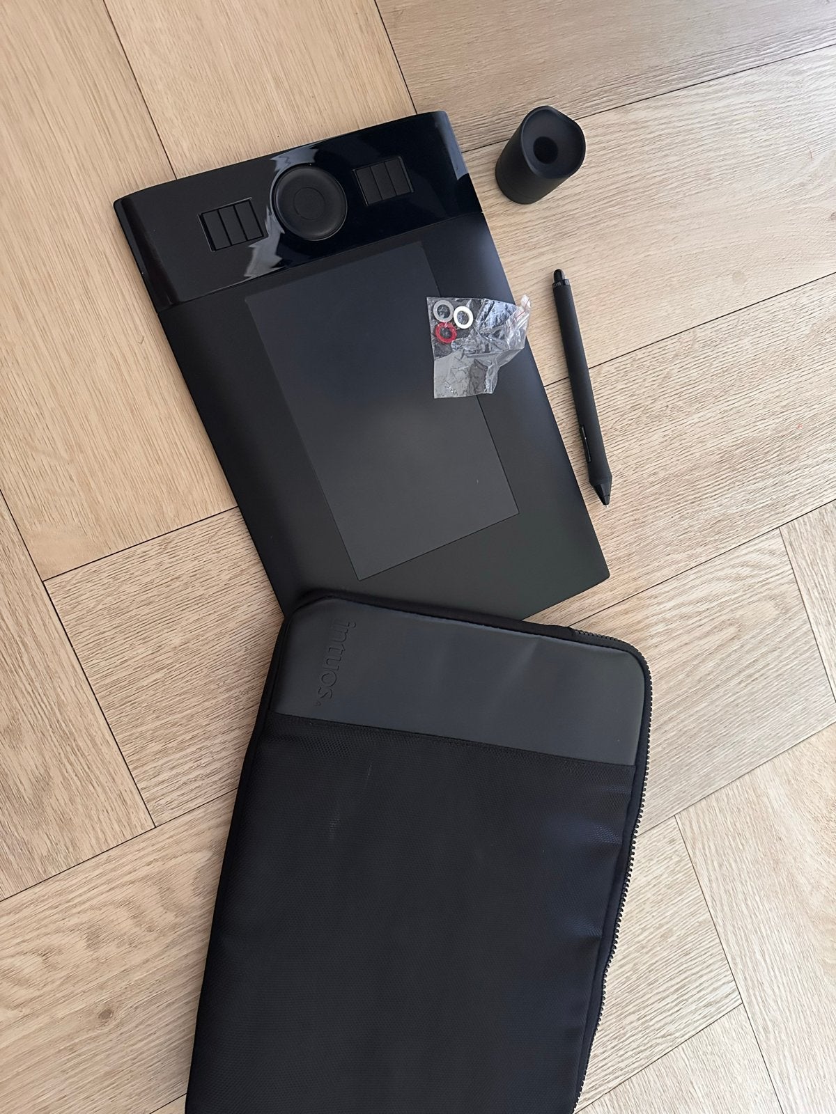 Wacom Intuos 4 tekentablet - Zo goed als nieuw, compleet, Computers en Software, Tekentablets, Zo goed als nieuw, Bedraad, Ophalen of Verzenden