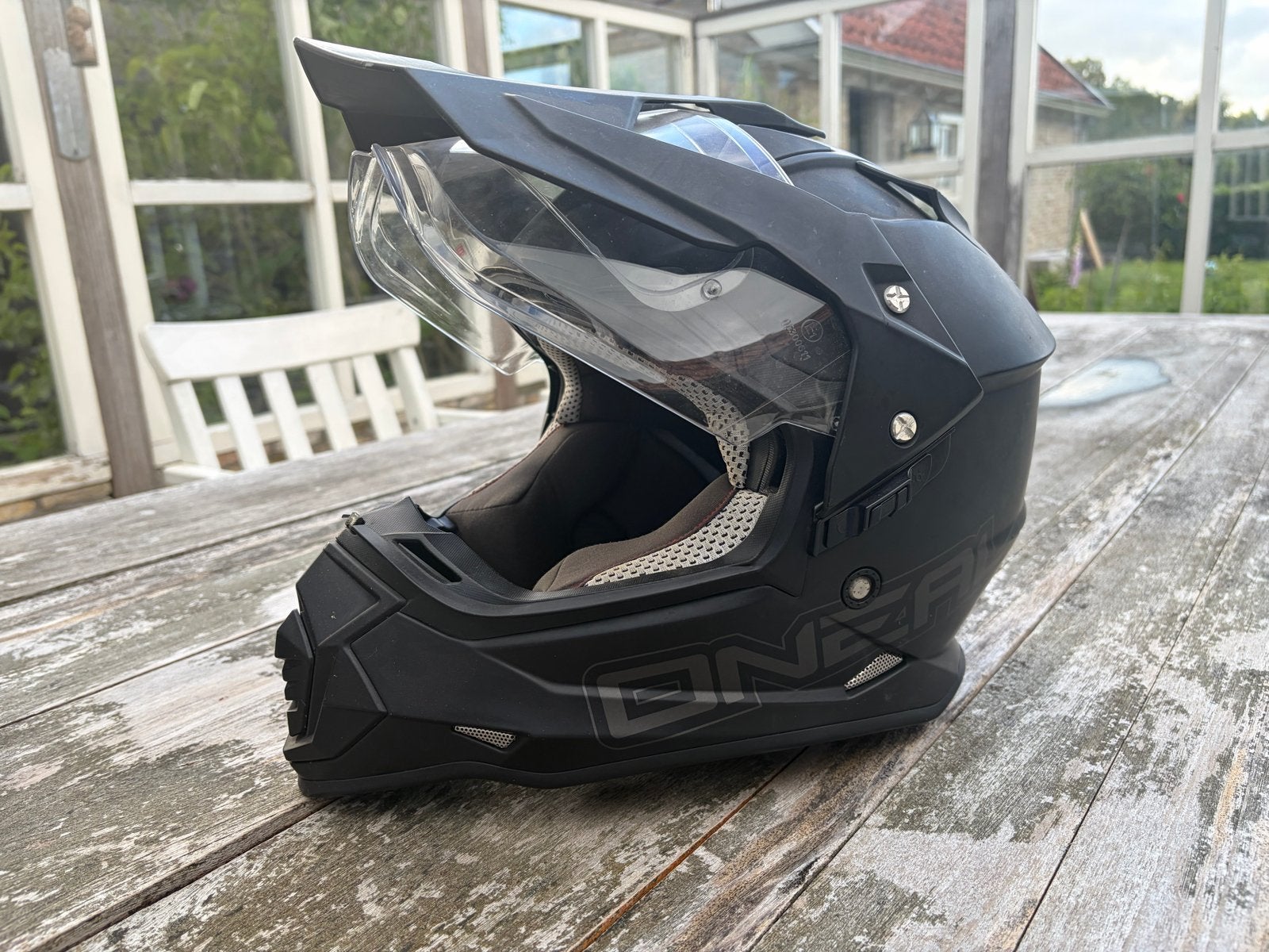 Cros helm met zonnescherm vizier - Maat M, Overige merken, M, Offroadhelm, Kinderen
